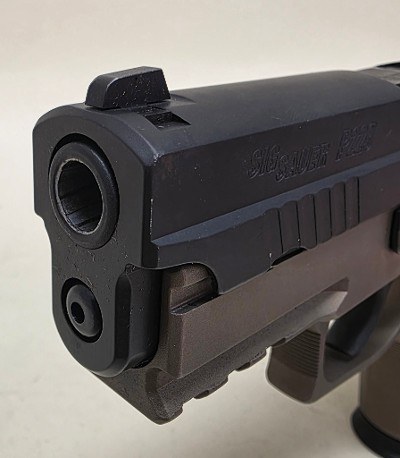 SIG SAUER P229R Combat 9MM LUGER (9x19 PARA) - Image 8 of 8