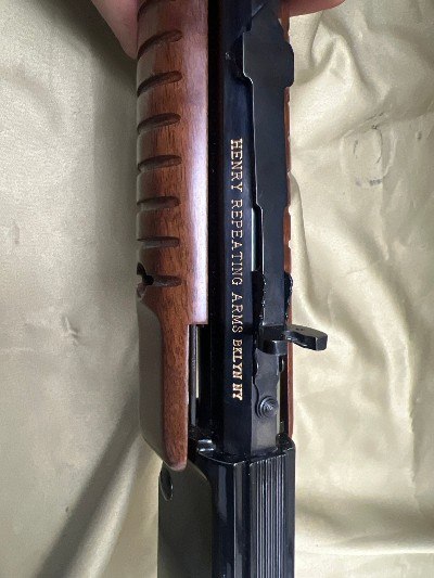 HENRY H003 .22 LR - Image 3 of 10