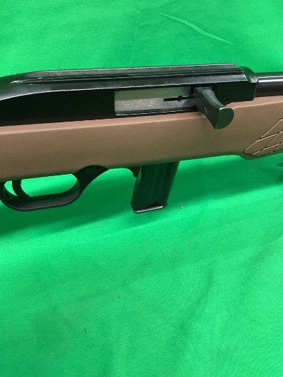 ROSSI RS22 .22 LR - Image 7 of 9