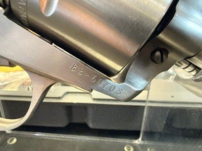 RUGER SUPER BLACKHAWK HUNTER .41 rem mag/.44 magnum - Image 6 of 17