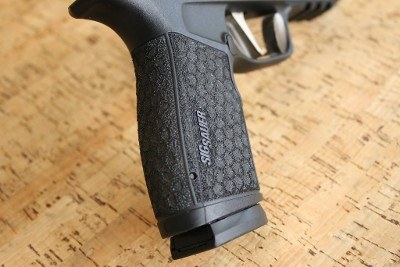 SIG SAUER P365 FUSE 9MM LUGER (9x19 PARA) - Image 14 of 21