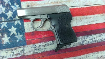NORTH AMERICAN ARMS GUARDIAN .380 ACP - Image 2 of 8