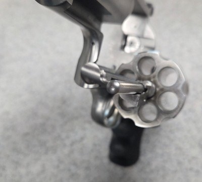 RUGER SUPER REDHAWK .44 MAGNUM - Image 6 of 6