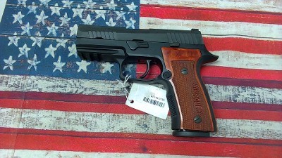SIG SAUER p320 custom works 9MM LUGER (9x19 PARA) - Image 3 of 9