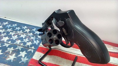 SMITH & WESSON 442-2 saf .38 SPL +P - Image 4 of 10