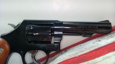 SMITH & WESSON 10 CLASSIC .38 SPL +P - Image 7 of 10