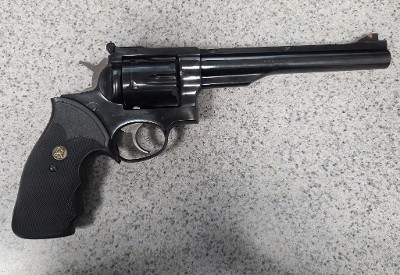 RUGER REDHAWK .44 MAGNUM - Image 1 of 10