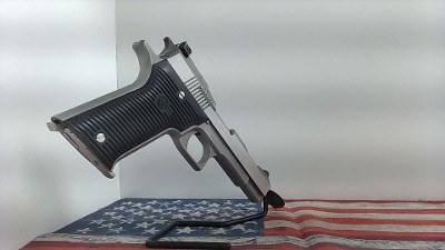 AMT automag II .22 WMR - Image 3 of 8