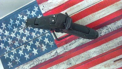 SMITH & WESSON SHIELD EZ 380 .380 ACP - Image 4 of 8