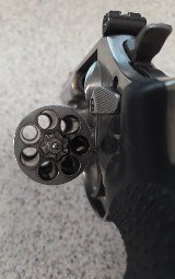 SMITH & WESSON 686 PLUS .357 MAG - Image 5 of 9