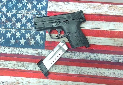 SMITH & WESSON M&P 9 SHIELD PERFORMANCE CENTER 9MM LUGER (9x19 PARA)