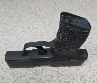SIG SAUER P365-380 (MANUAL SAFETY) .380 ACP - Image 4 of 4