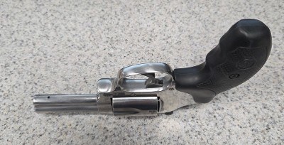 SMITH & WESSON 60 .357 MAG - Image 3 of 9