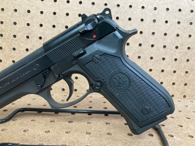 BERETTA 92FS 9MM LUGER (9x19 PARA) - Image 6 of 10