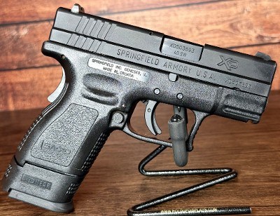 SPRINGFIELD ARMORY XD-40 Sub-Compact 40 S&W .40 S&W - Image 2 of 8