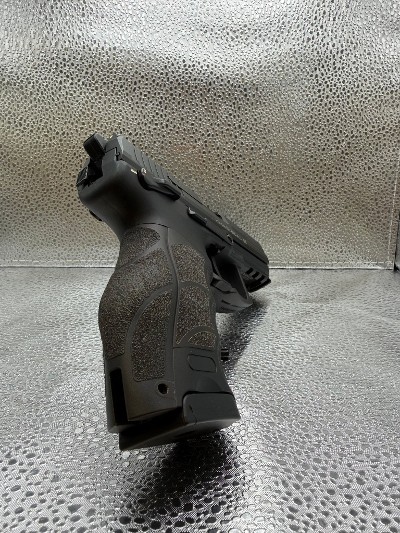 HECKLER & KOCH P30 9MM LUGER (9x19 PARA) - Image 3 of 8