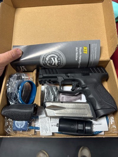 STOEGER STR-9C OPTIC/NHT (31790) 9MM LUGER (9x19 PARA)