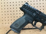 BERETTA APX 9MM LUGER (9x19 PARA) - Image 2 of 10