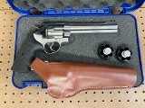 SMITH & WESSON 629 CLASSIC .44 MAGNUM - Image 8 of 10