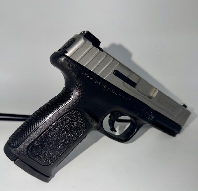 SMITH & WESSON SD9 VE 9MM LUGER (9x19 PARA) - Image 4 of 7