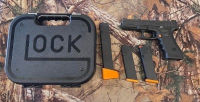 GLOCK 17 9MM LUGER (9x19 PARA) - Image 1 of 6