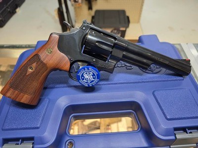 SMITH & WESSON 57 .41 REM MAG - Image 2 of 2