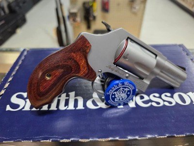 SMITH & WESSON M60LS .357 MAG - Image 2 of 2