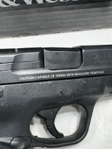 SMITH & WESSON M&P9 SHIELD 9MM LUGER (9x19 PARA) - Image 5 of 10
