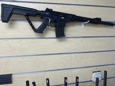 ROCK ISLAND ARMORY VR80 12 GA - Image 1 of 7