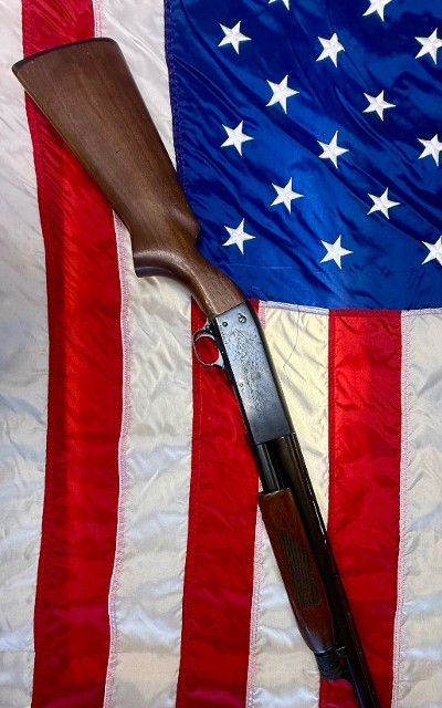 ITHACA GUN COMPANY MODEL 37 FEATHERLIGHT 12 GA - Image 1 of 2