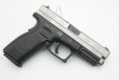 SPRINGFIELD ARMORY XD-40 .40 S&W - Image 2 of 25