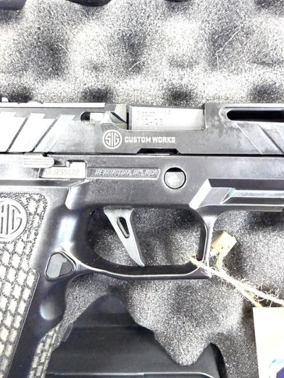 SIG SAUER P320 Spectre Comp Blackout 9MM LUGER (9x19 PARA) - Image 3 of 5