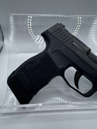 SIG SAUER P365 .9mm - Image 6 of 10