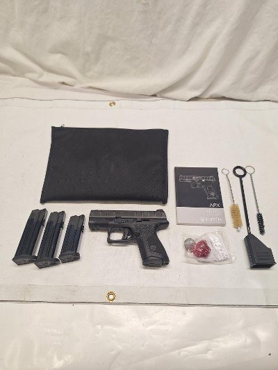 BERETTA APX 9MM LUGER (9x19 PARA) - Image 1 of 6