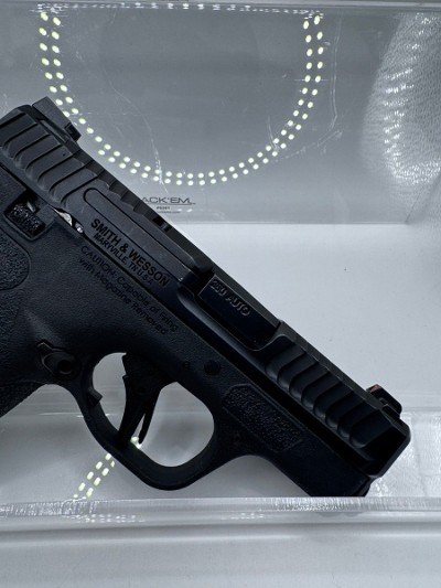SMITH & WESSON BODYGUARD 2.0 .380 ACP - Image 6 of 10
