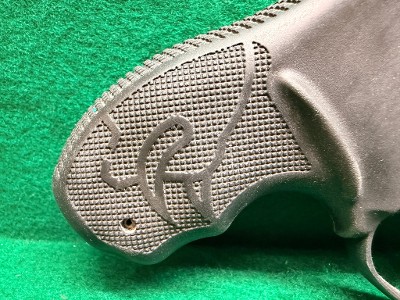TAURUS 85 .38 SPL - Image 7 of 23