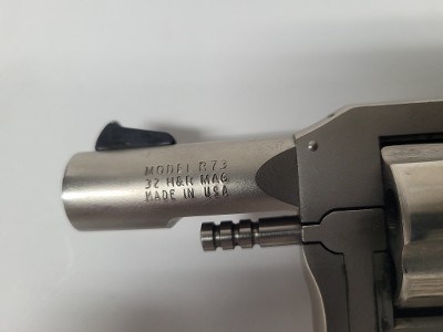 NEW ENGLAND FIREARMS CO. R73 .32 H&R MAG - Image 3 of 4