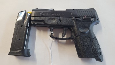 TAURUS G2C2 9MM LUGER (9x19 PARA) - Image 1 of 4