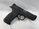 SMITH & WESSON M&P40 .40 S&W - Image 4 of 7