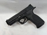 SMITH & WESSON M&P40 .40 S&W - Image 1 of 7