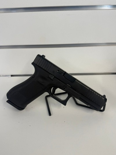 GLOCK 17 GEN 5 .9mm - Image 2 of 6