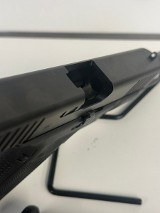 GLOCK 17 GEN 5 .9mm - Image 5 of 6