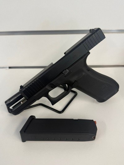 GLOCK 17 GEN 5 .9mm - Image 3 of 6