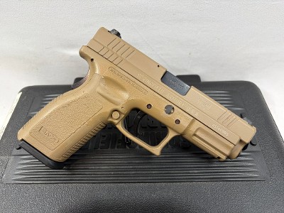 SPRINGFIELD ARMORY XD-40 .40 S&W - Image 4 of 7