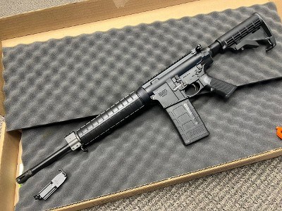 SMITH & WESSON M&P AR10 .308 WIN - Image 1 of 5