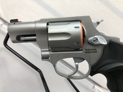 TAURUS 856 .38 SPL - Image 5 of 11