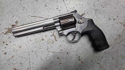 SMITH & WESSON 686 PLUS .357 MAG - Image 1 of 15