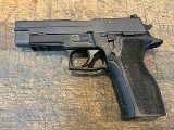 SIG SAUER P226 ELITE 9MM LUGER (9X19 PARA) - Image 1 of 3