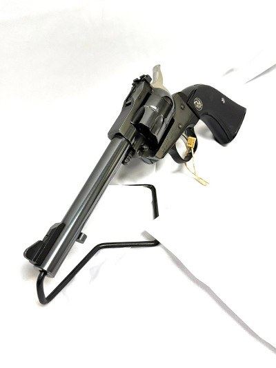 RUGER SINGLE SIX .22 LR