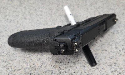 SMITH & WESSON M&P9 SHIELD 9MM LUGER (9x19 PARA) - Image 4 of 4